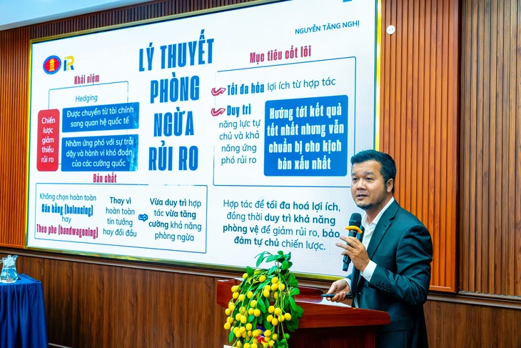 Giữa biến động khu vực, Việt Nam có thể là tác nhân chủ động - Ảnh 5. Giữa biến động khu vực, Việt Nam có thể là tác nhân chủ động - Ảnh 4.