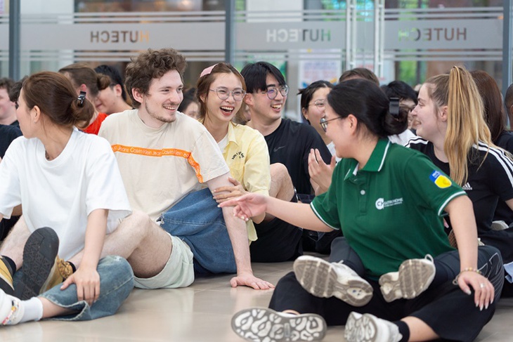 Những bài học trưởng thành từ môi trường đa văn hóa - Ảnh 2.