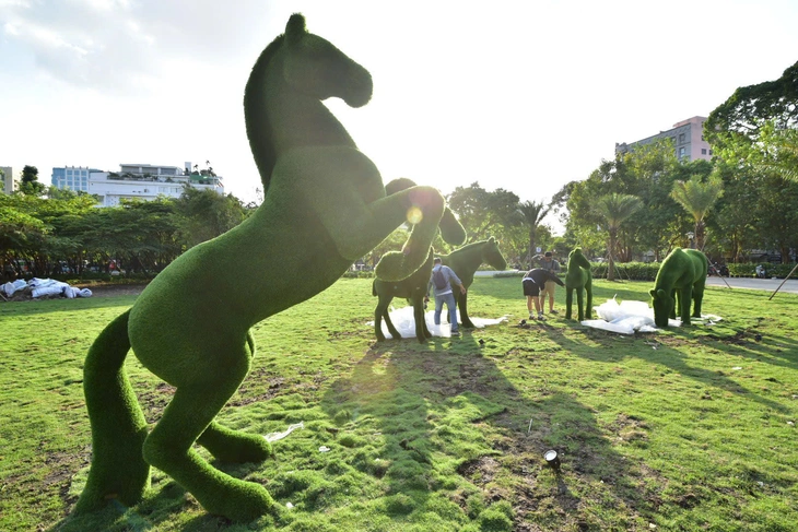 Khang Điền, Phát Đạt, Masterise và những doanh nghiệp nào tài trợ 9 công viên, vườn hoa Tết? - Ảnh 1.