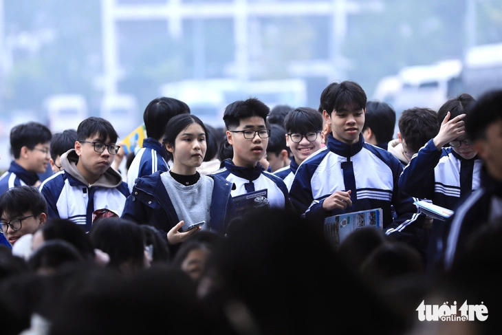 tư vấn tuyển sinh - Ảnh 2.