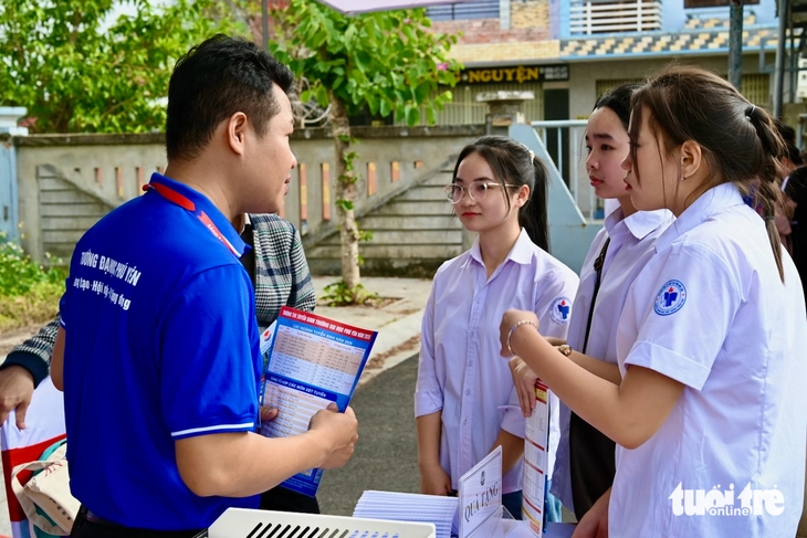 tư vấn - Ảnh 3.