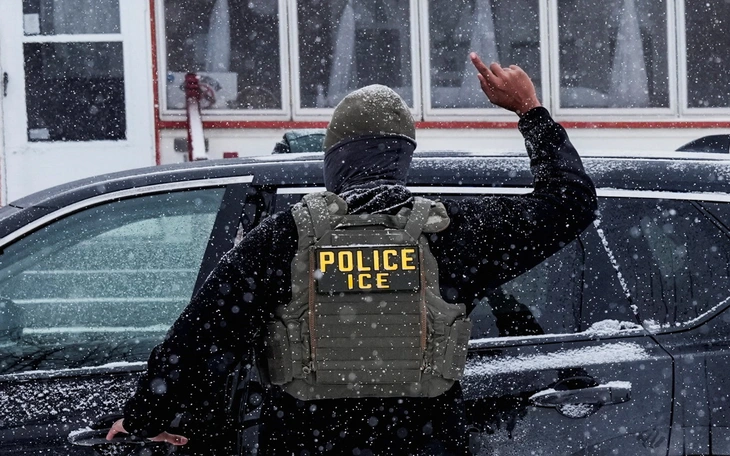 Nước Mỹ phân cực vì vụ ICE bắn người biểu tình - Ảnh 2.