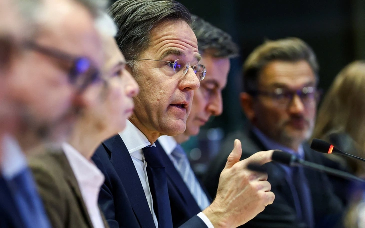 EU: Châu Âu không còn là trọng tâm của Mỹ, phải tự đứng vững - Ảnh 3.