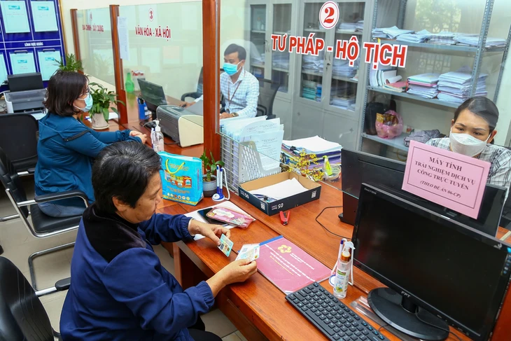 Người dân có thể đăng ký khai sinh, kết hôn và 3 sự kiện quan trọng khác ở bất cứ xã nào trong tỉnh - Ảnh 1.