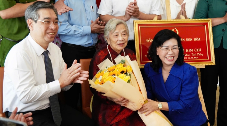 Huy hiệu Đảng - Ảnh 2.