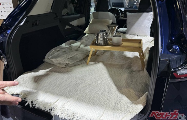 Mazda CX-5 thế hệ mới không còn chật chội như thế nào: Không gian rộng hơn, người cao 1m80 vẫn có thể ngủ thoải mái trong xe- Ảnh 2. Mazda CX-5 - Ảnh 2.