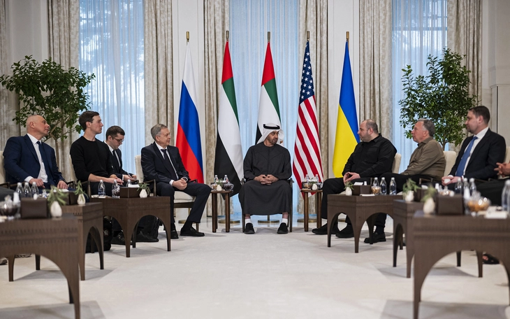 Tổng tham mưu trưởng quân đội Nga đến miền đông Ukraine - Ảnh 3.