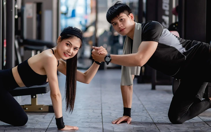 Lo lắng vì lúc nào cũng 'khỏe' - Ảnh 2.