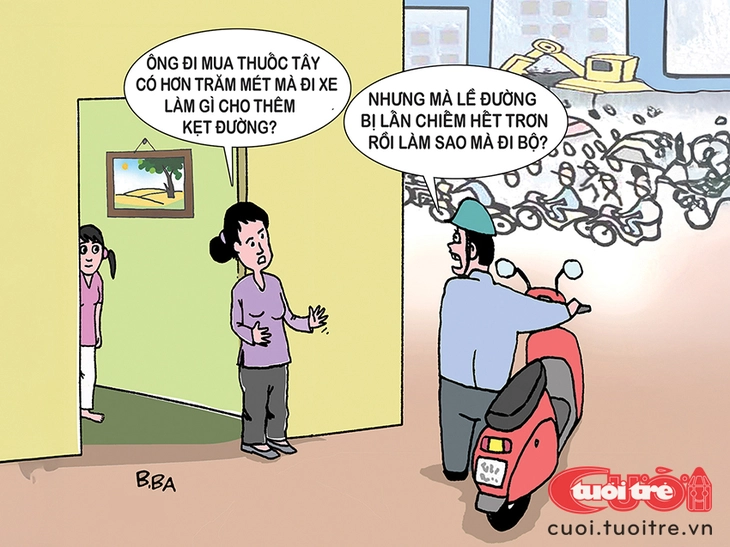 Hơn trăm mét cũng phải đi xe máy? - Ảnh 1.