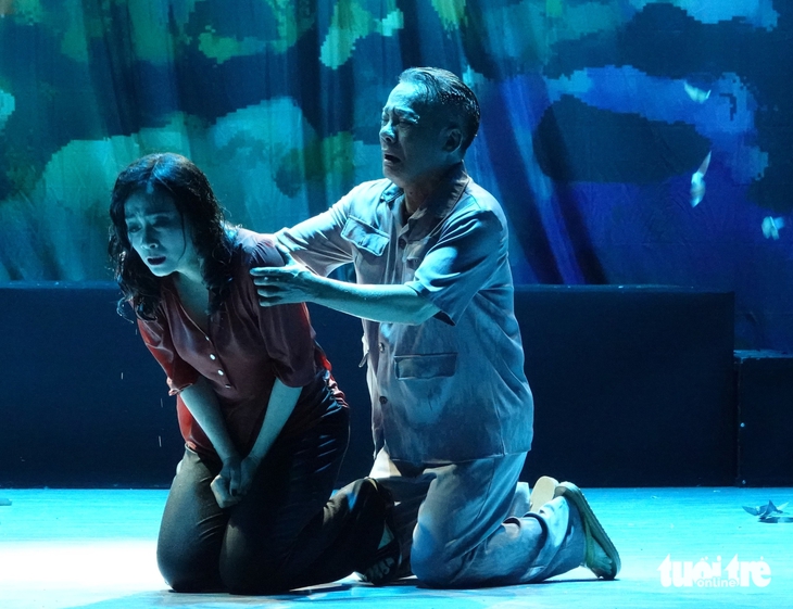 Việt Hương thấy áp lực vì Con gái chị Hằng quá nổi tiếng với nghệ sĩ Thanh Nga - Ảnh 3. Việt Hương - Ảnh 3.