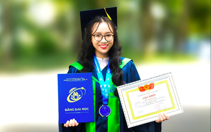 Đôi bạn trường chuyên rinh hơn 3 tỉ đồng học bổng - Ảnh 2.