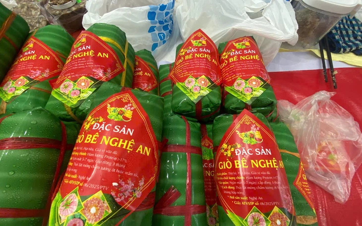 Săn đặc sản ăn chơi ngày Tết - Kỳ 4: Nhâm nhi má cá lóc một nắng, ốc gác bếp miền Tây - Ảnh 6.