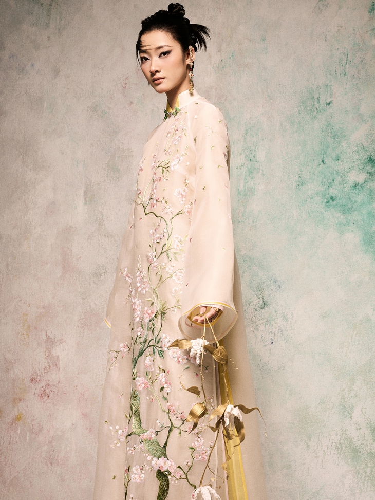 Áo dài linh mã ‘phi nước đại’ chào xuân Bính Ngọ 2026 - Ảnh 7. Áo dài linh mã ‘phi nước đại’ chào xuân Bính Ngọ 2026 - Ảnh 7.