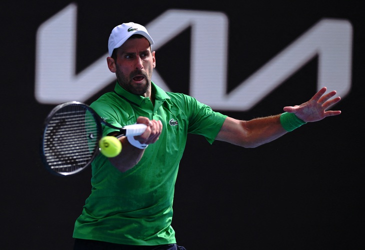 Djokovic vào bán kết Giải Úc mở rộng 2026 mà không thắng set đấu nào - Ảnh 1.