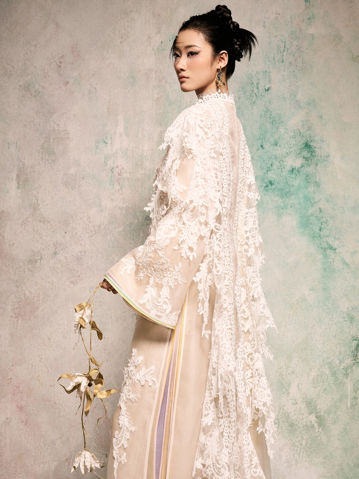 Áo dài linh mã ‘phi nước đại’ chào xuân Bính Ngọ 2026 - Ảnh 4. áo dài - Ảnh 4.