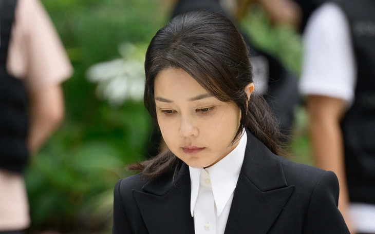 Cựu Tổng thống Hàn Quốc bị tịch thu nhà riêng vì 4 năm chưa trả nợ - Ảnh 2.