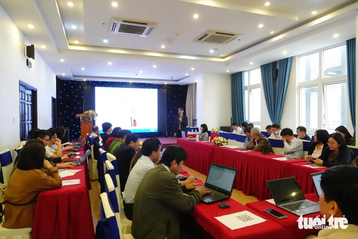 Quảng cáo thuốc lá điện tử trá hình ‘sản phẩm công nghệ’ - Ảnh 2.