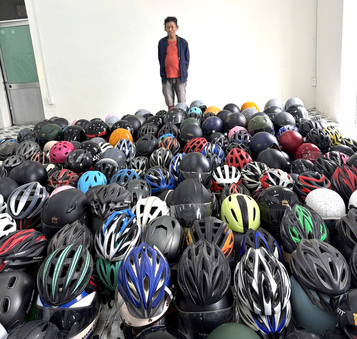 mũ bảo hiểm - Ảnh 1.