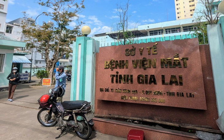 Sau mỗi ca bệnh xấu đi, bác sĩ thêm một lớp học  - Ảnh 2.