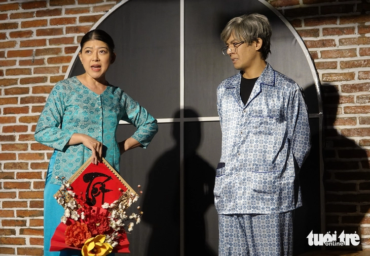 Nhóm kịch Đời ăn Tết sớm - Ảnh 1. Kịch Đời - Ảnh 1.