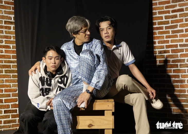 Nhóm kịch Đời ăn Tết sớm - Ảnh 2. Kịch Đời - Ảnh 2.