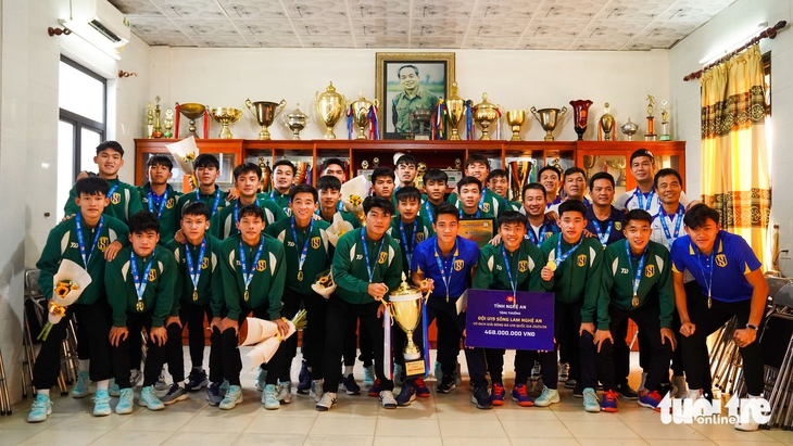 Sông Lam Nghệ An - Ảnh 3.