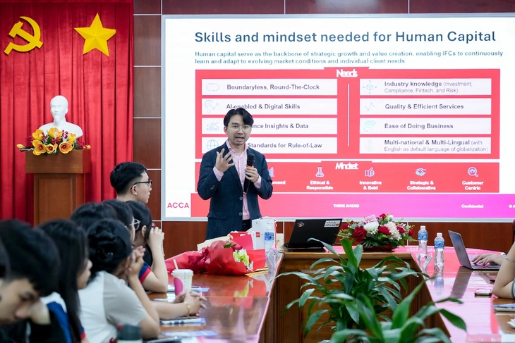 Cơ hội nhận học bổng 100% ngành kế toán khi đăng ký sớm tại UEF - Ảnh 3.