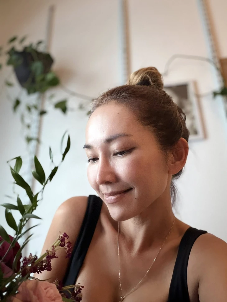 Rời showbiz khi đang nổi đình đám, 'Út Ráng' Kim Hiền giờ sống thế nào ở Mỹ? - Ảnh 4.