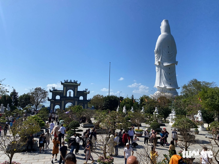 chùa Linh Ứng - Ảnh 3.