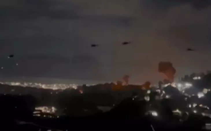 Ông Trump xác nhận tấn công Venezuela, tuyên bố đã bắt ông Maduro và vợ - Ảnh 1.