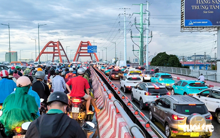 cầu Bình Lợi - Ảnh 1.