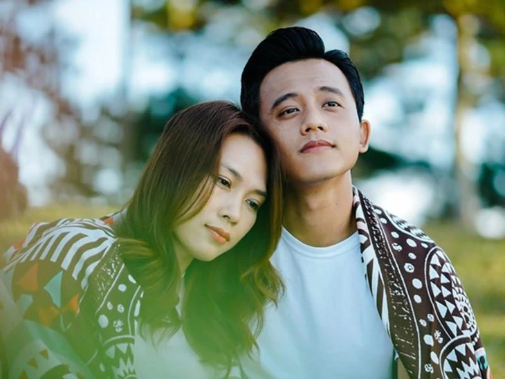 Thực hư tấm thiệp cưới của Mỹ Tâm và Mai Tài Phến - Ảnh 2.