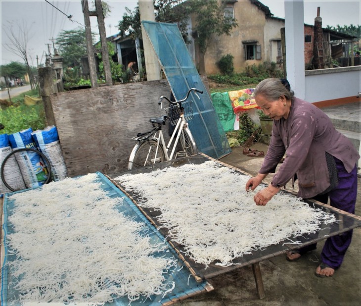 Đặc sắc mì Quảng trộn khô trong mùa xuân xứ Quảng - Ảnh 5. mì Quảng - Ảnh 5.