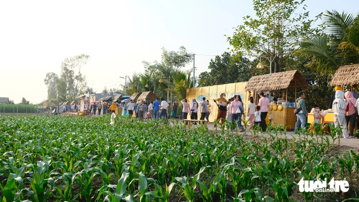 chợ phiên Xóm Rẫy - Ảnh 3.