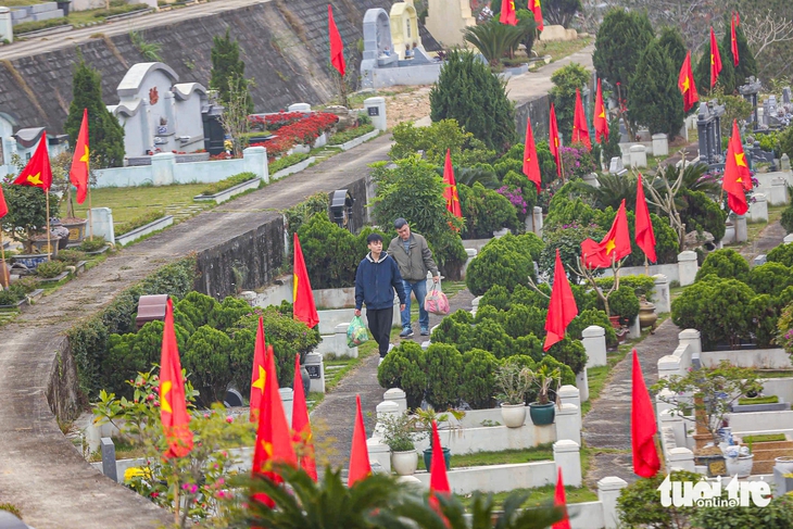 tảo mộ - Ảnh 1.