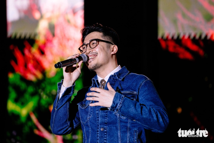 Học sinh tổ chức đêm nhạc Tuổi Hồng Minh Khai quy tụ nhiều sao trẻ - Ảnh 14.
