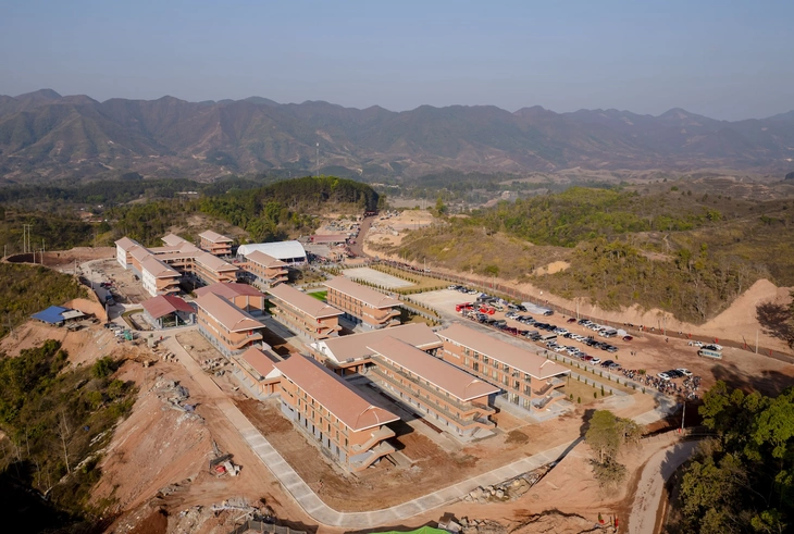 Tổng Bí thư Tô Lâm dự lễ khánh thành trường nội trú hiện đại nhất vùng biên giới - Ảnh 6.