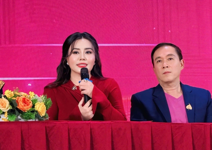 Lần đầu tiên mang hai cuộc thi hoa hậu văn hóa vào Nhà hát Hồ Gươm - Ảnh 1. Lần đầu tiên mang hai cuộc thi hoa hậu văn hóa vào Nhà hát Hồ Gươm - Ảnh 1.