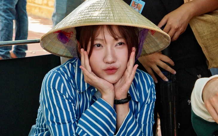 Phương Mỹ Chi xin lỗi sau bị nghi đạo nhái Jennie (Blackpink)   - Ảnh 3.