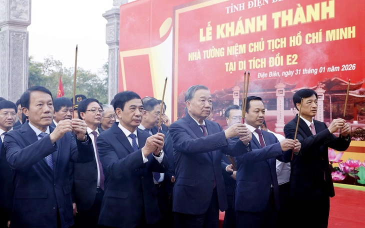 Tổng Bí thư Tô Lâm dự lễ khánh thành trường nội trú hiện đại nhất vùng biên tỉnh Điện Biên - Ảnh 8.