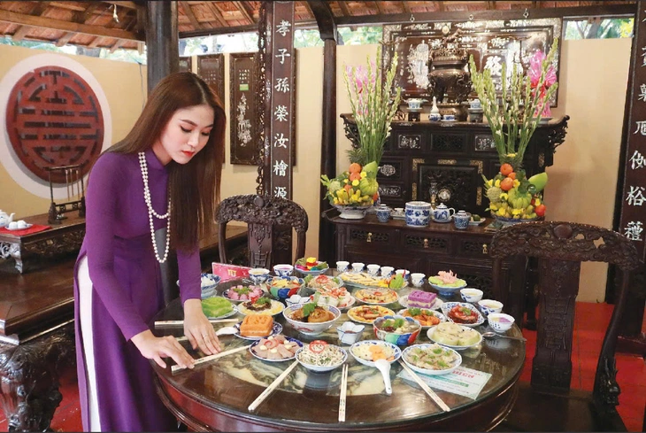 mâm cỗ Tết - Ảnh 1.