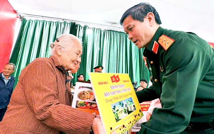 ‘Chiến dịch Quang Trung’ chưa kết thúc dân đã có nhà mới - Ảnh 3.