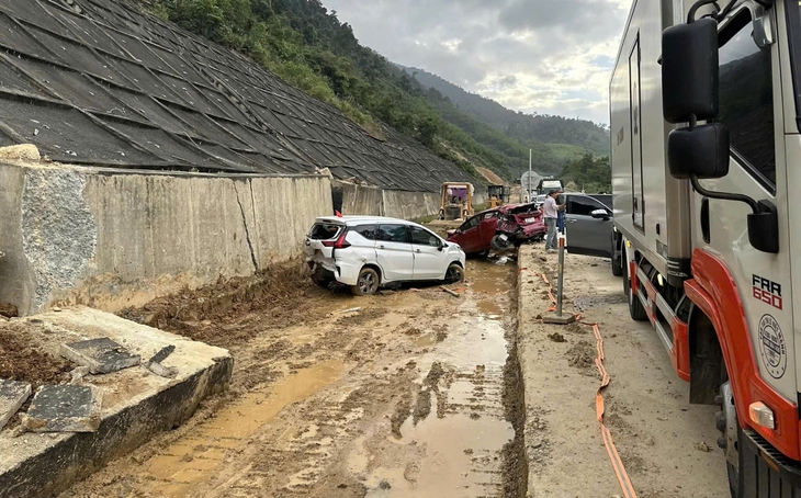 cao tốc - Ảnh 1.