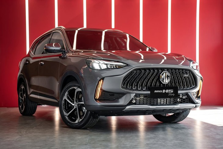 MG HS giảm giá mạnh còn 529 triệu đồng, ‘phá đáy’ phân khúc: Ngang cỡ Tucson nhưng rẻ hơn 200 triệu, cạnh tranh giá cả xe hạng A- Ảnh 2. MG HS - Ảnh 1.