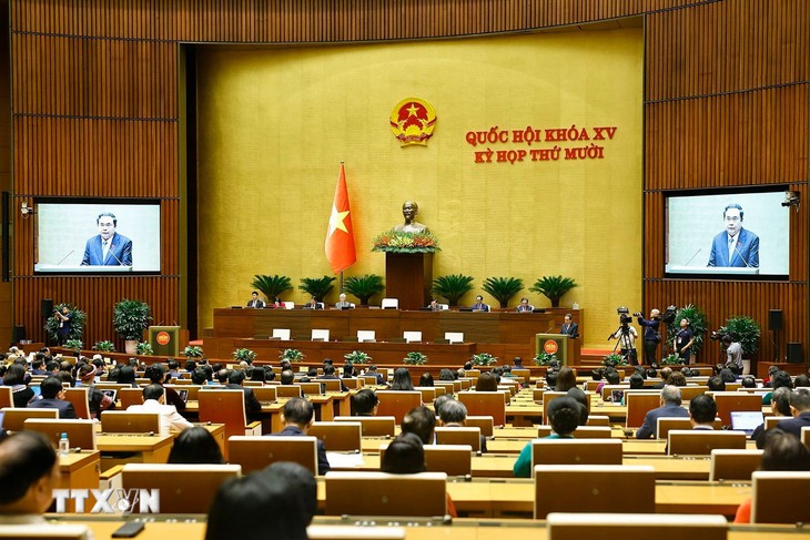 Chủ tịch Quốc hội: Kiến tạo khuôn khổ pháp lý cho đổi mới và phát triển - Ảnh 2.