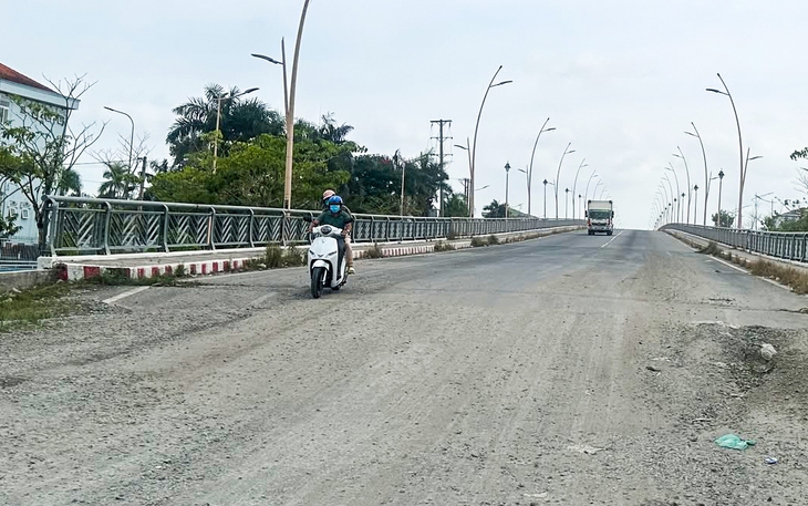 Vụ chủ đầu tư kiện đòi 35 tỉ: Vì sao người dân không chịu di dời? - Ảnh 3.