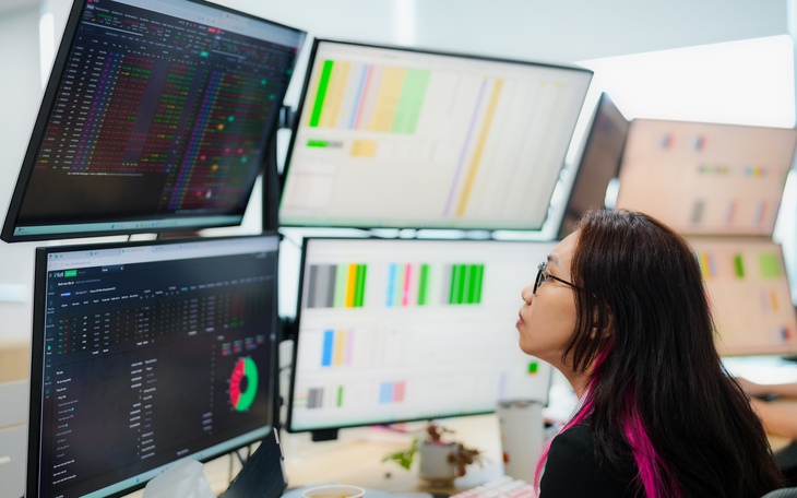 Chứng khoán 8-1: VN-Index hướng tới đỉnh 2.000 điểm trong ngắn hạn? - Ảnh 2.