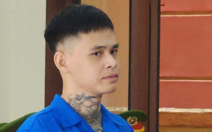 Khởi tố 9 thanh thiếu niên dùng dao phóng, ná bắn bi sắt hỗn chiến - Ảnh 3.