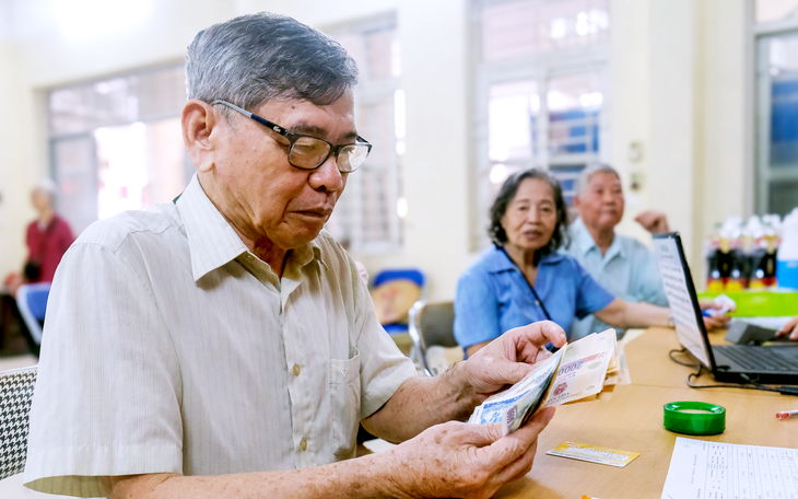 Hải Phòng ghi nhận tiền lương cao nhất trên 420 triệu đồng/người/tháng - Ảnh 2.