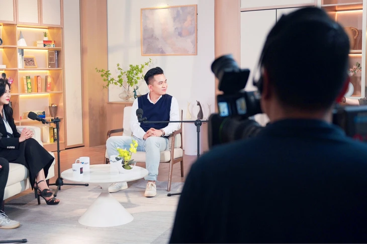 MC Hạnh Phúc chia sẻ về căn bệnh ung thư máu: Không biết cuộc gọi ấy có phải cuối cùng không? - Ảnh 2.